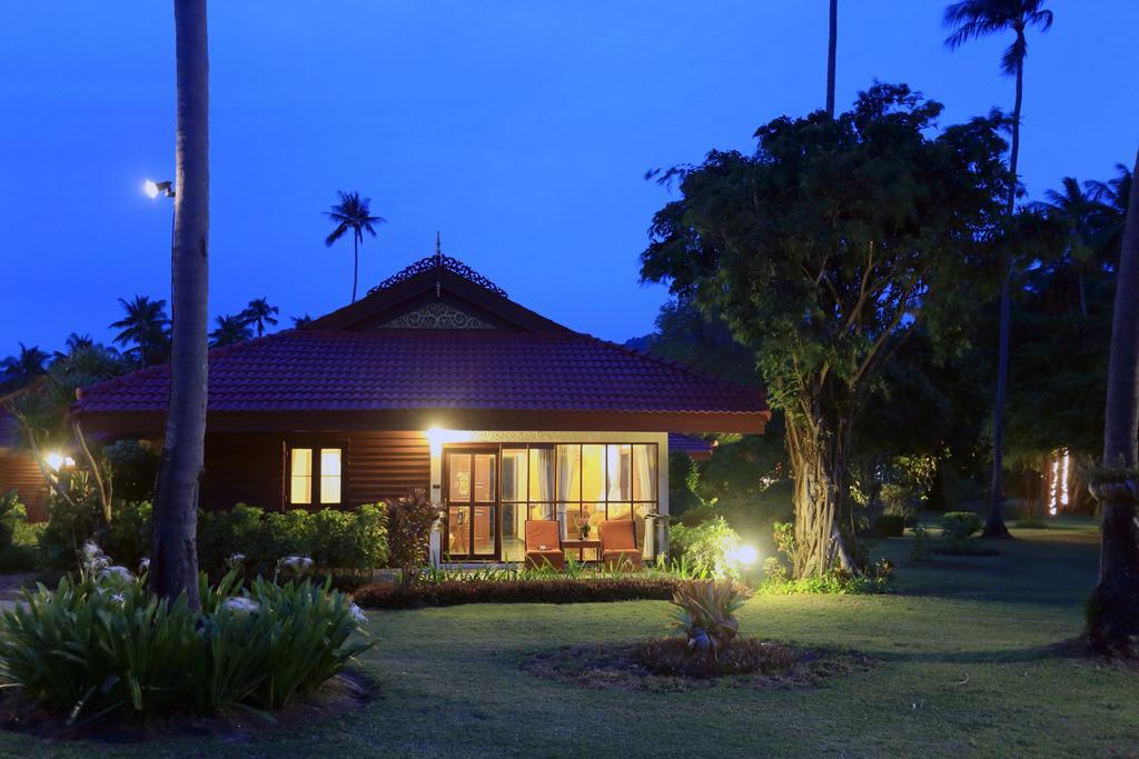 Viva Vacation Resort Lipa Noi Extérieur photo