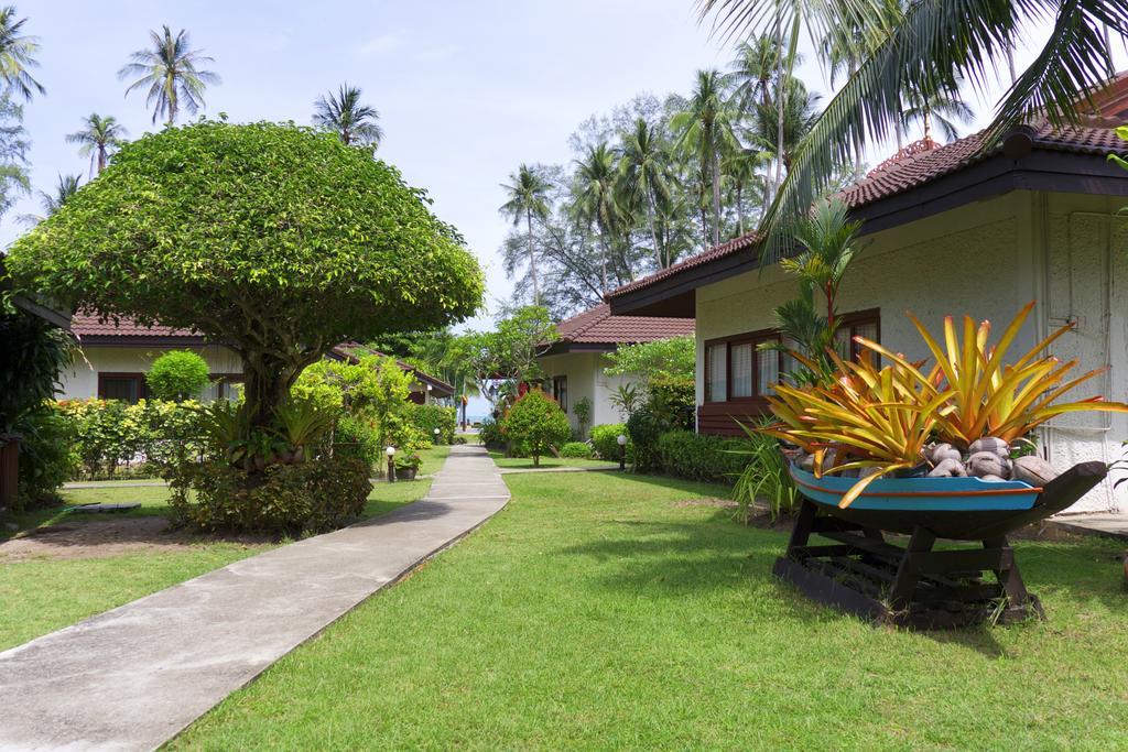 Viva Vacation Resort Lipa Noi Extérieur photo